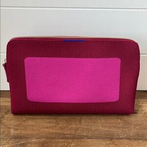 Rothy’s vanity cosmetic bag large bag only magenta pink top zip